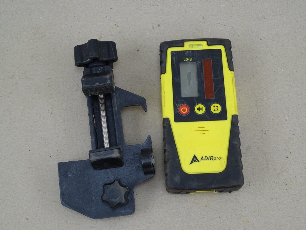 AdirPro Universal Laser Detector w/ Clamp , LD-8