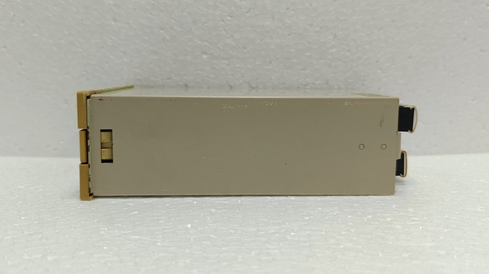 Ono Sokki TM-2140 Digital Tachometer Panel Mount Comparator Unit 100-240VAC