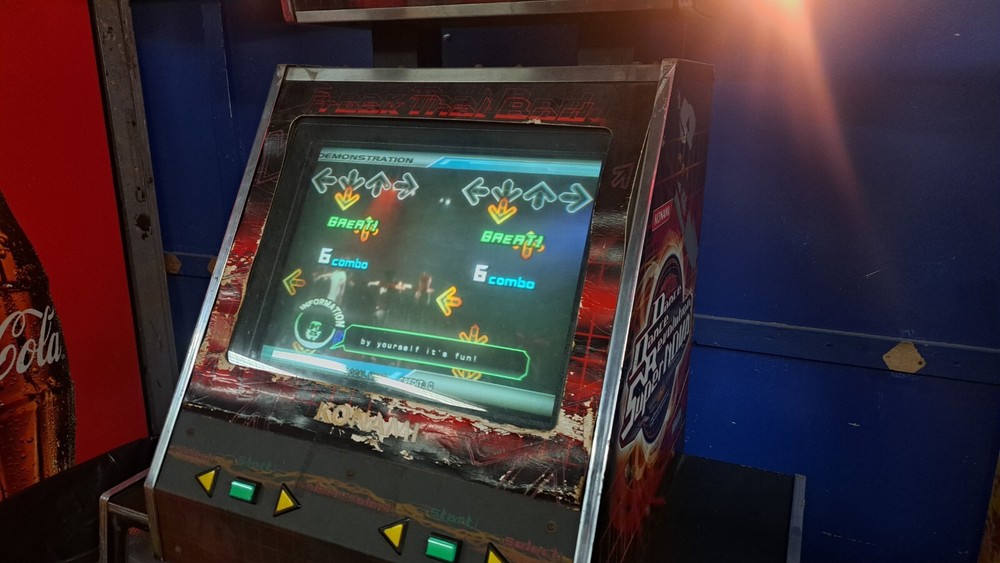 Dance Dance Revolution Supernova Arcade Machine 2 player