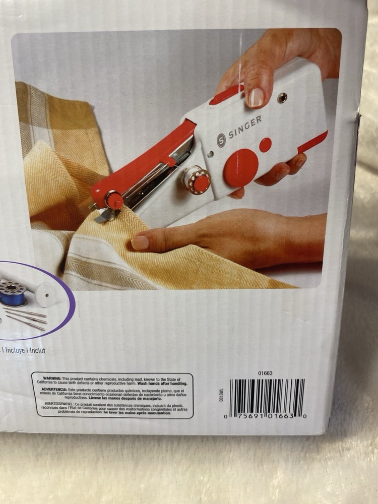 Singer Stitch Sew Quick Mechanical Sewing Machine -NEW OPEN BOX 01663