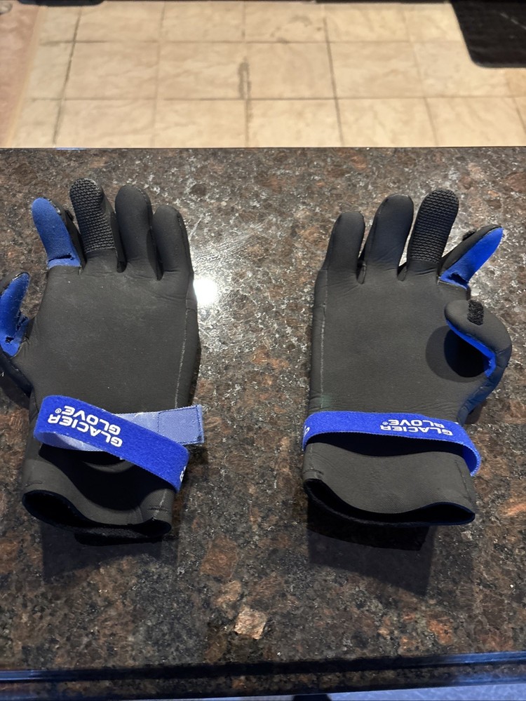 Glacier Glove