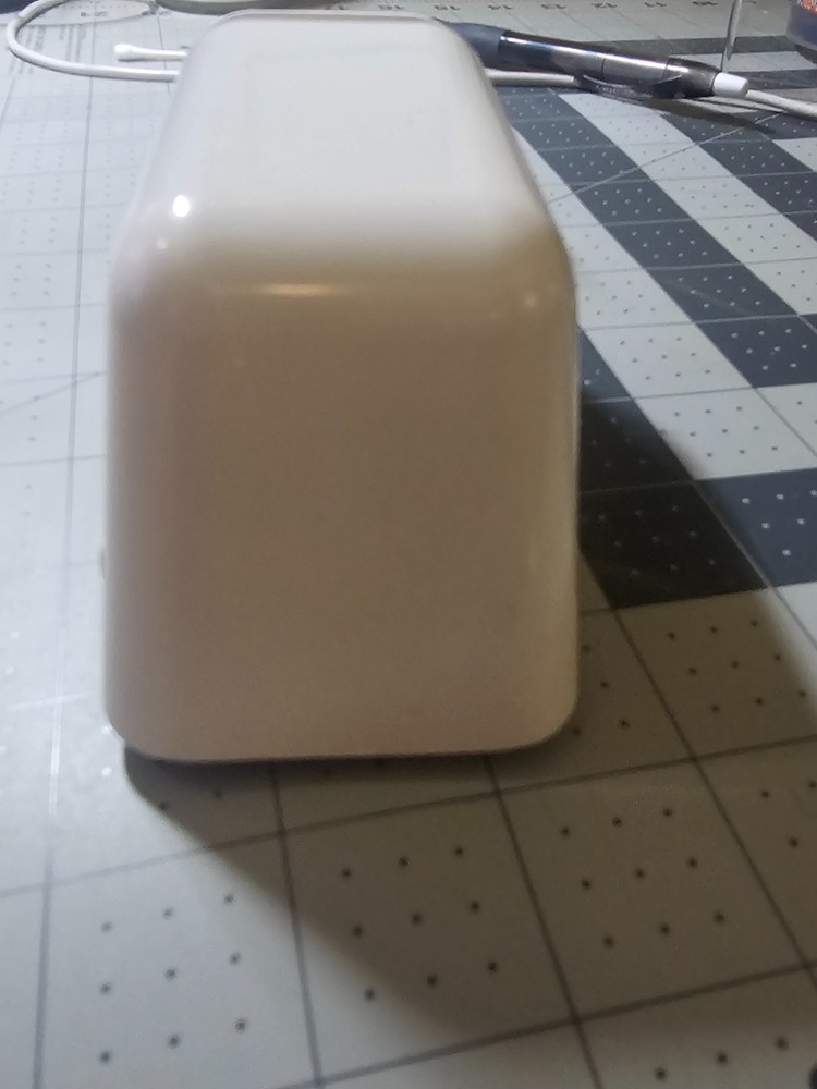 Pampered Chef measuring cup and chopper