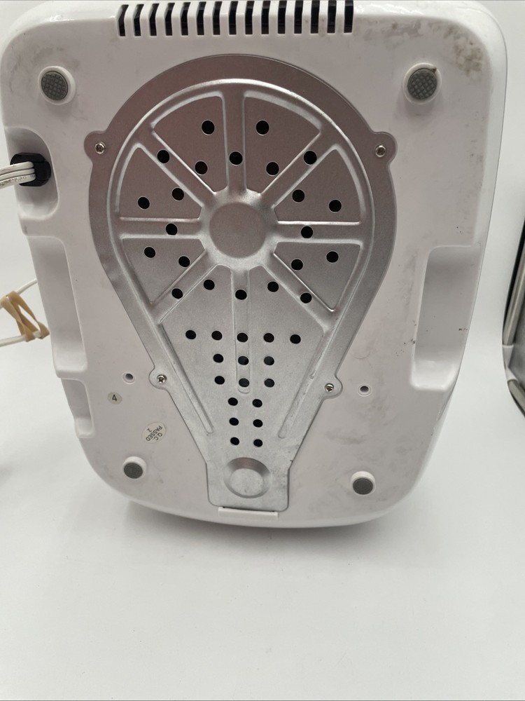 Oster Express Bake Bread Maker - 2Lb - Model 5838 White - Tested Works