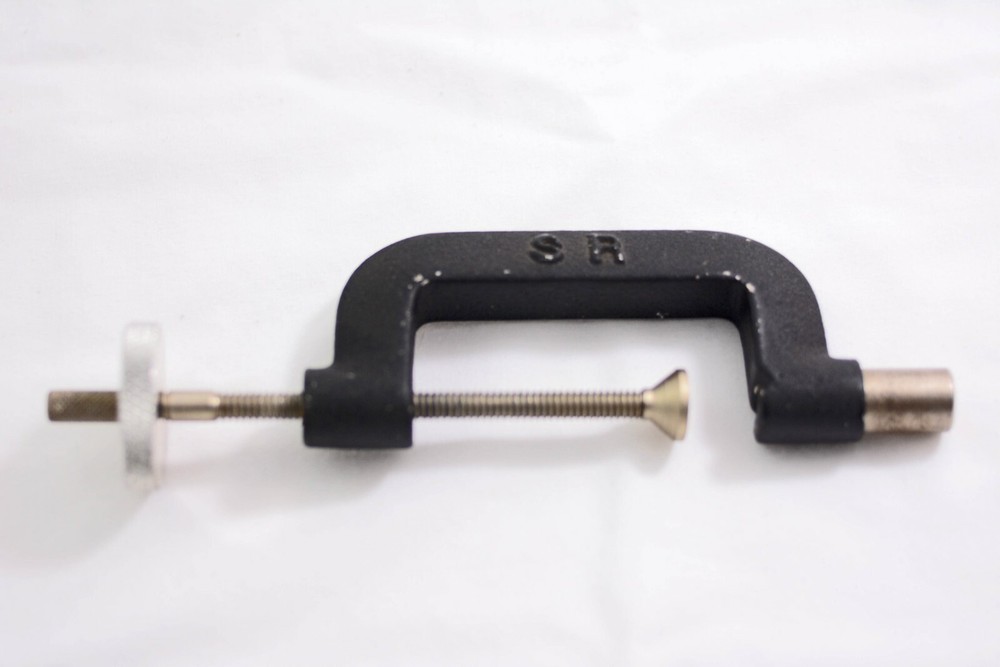 VINTAGE SR METAL CLAMP TOOL