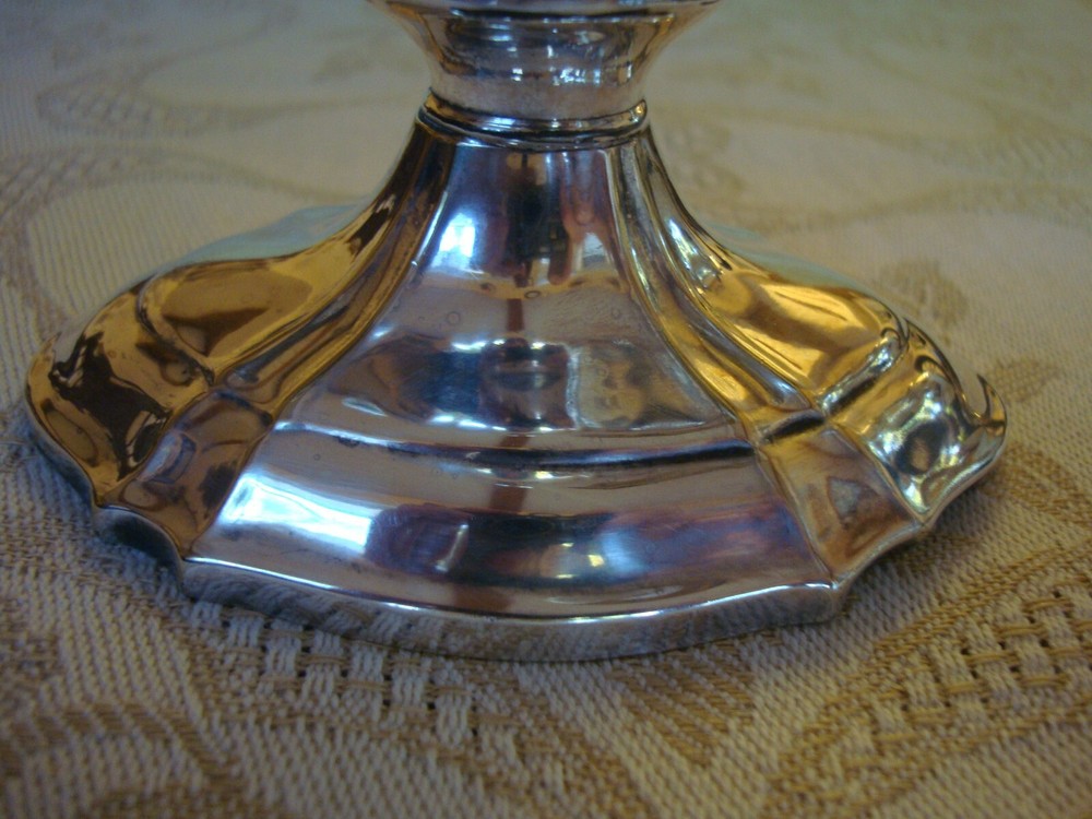 MERIDEN SILVER PLATE 1921 TEA POT, LARGE 11"