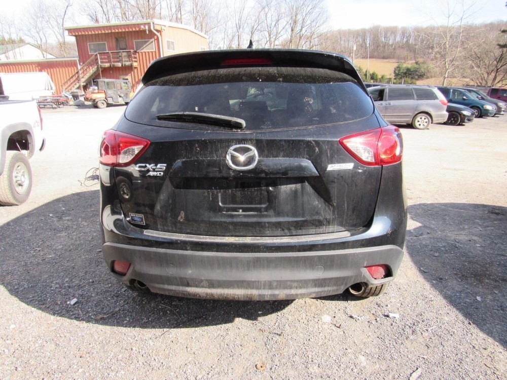 CX-5 2016 Glove Box 1030390
