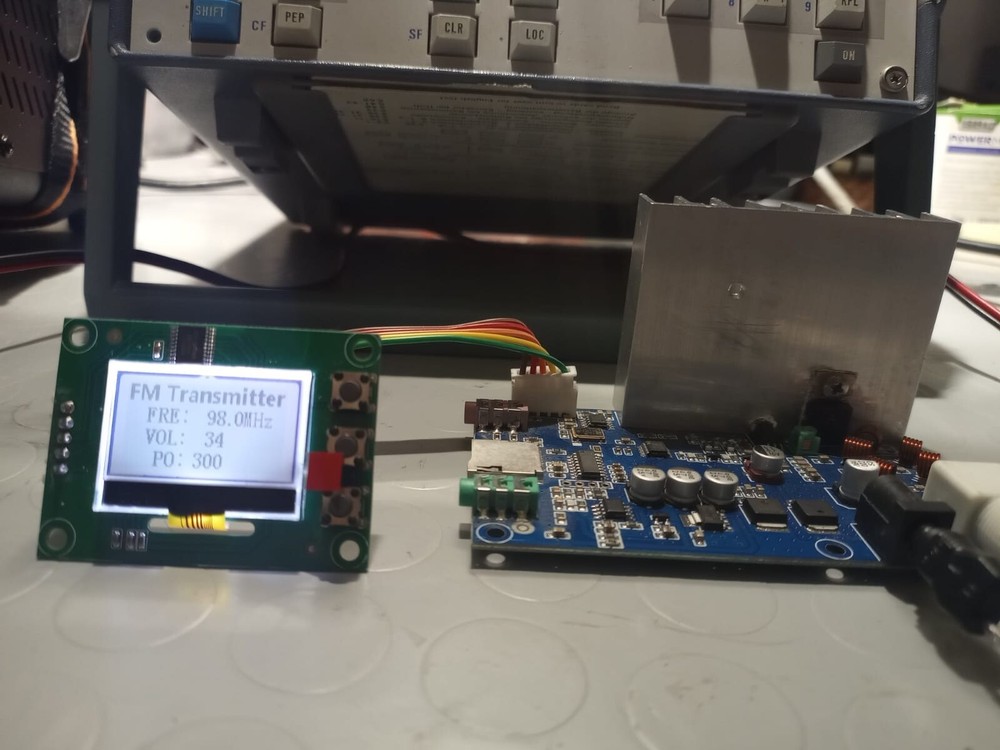 Transmitter Card Broadcast Professional FM 88 - 108 Mhz - Wide Band - 6w