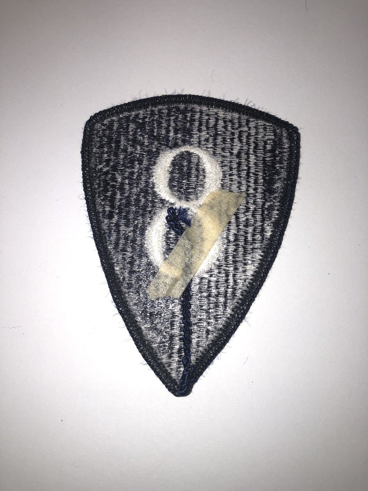 8th Personnel Command (Blue Border) U.S. Army Shoulder Patch Insignia