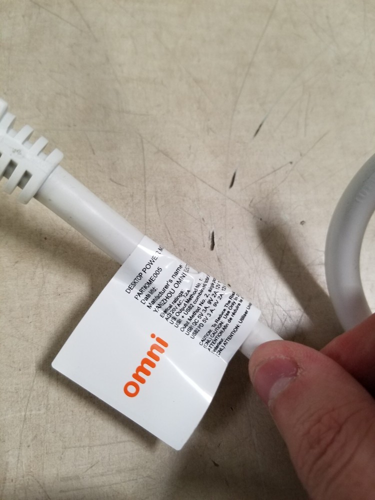 Omni Desktop Power Module 3 Duplex 1 USB Edge Clamp White