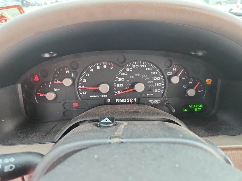 EXPLORER 2003 Glove Box 4834057