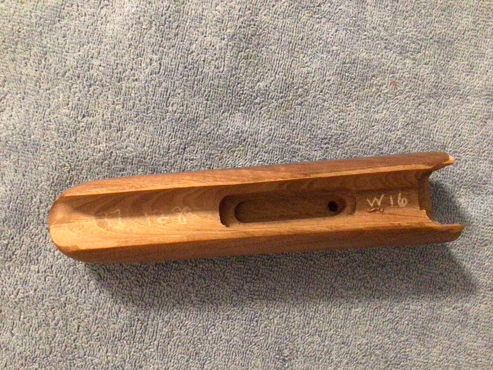 Winchester Model 37 12ga Forend Walnut Repro