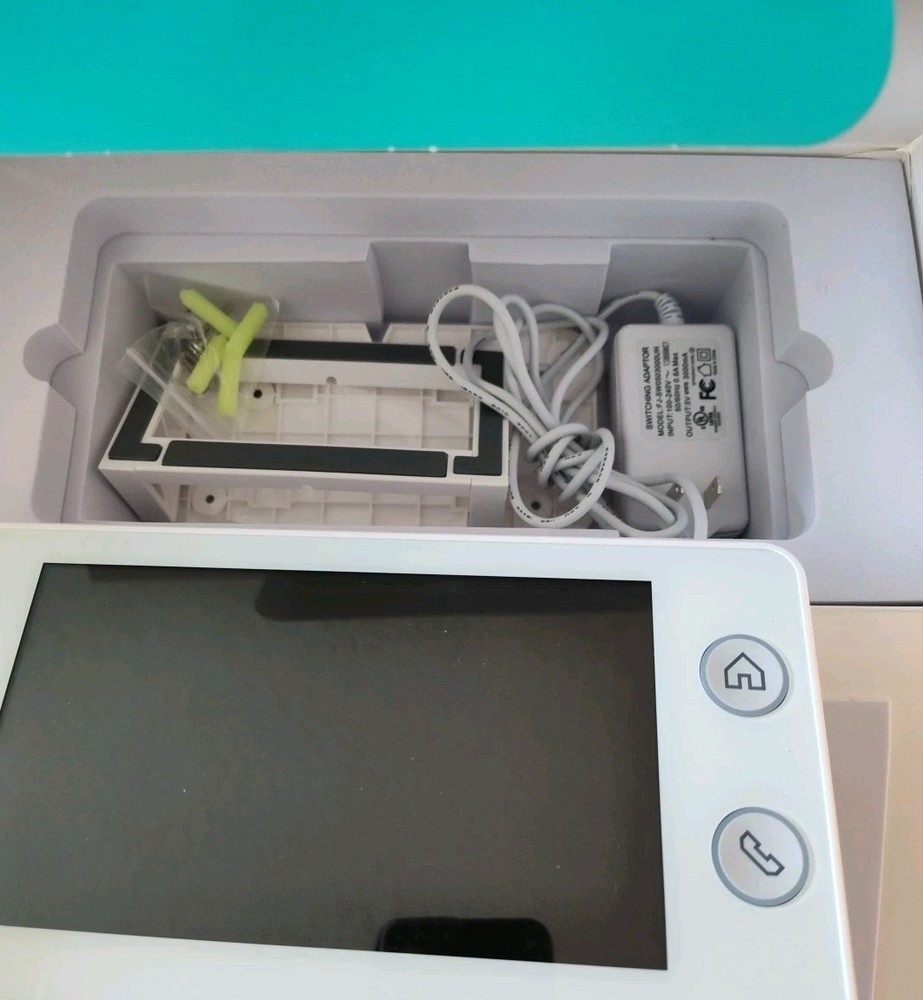 Cove Security Touchscreen Panel GATEWAY-VLTE White