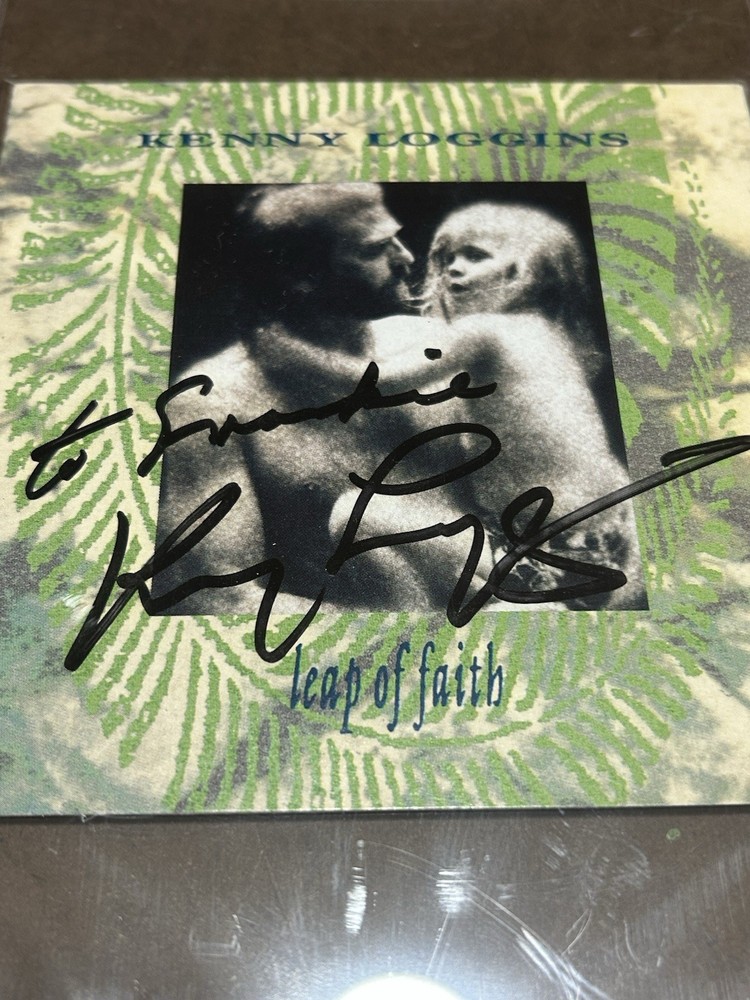 PSA/DNA CERTIFIED AUTHENTIC AUTO KENNY LOGGINS CD COVER