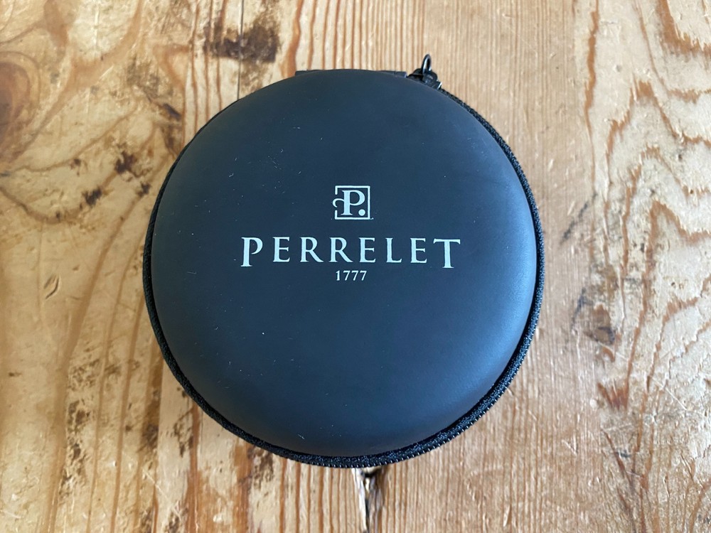 Perrelet - Headphones With Case