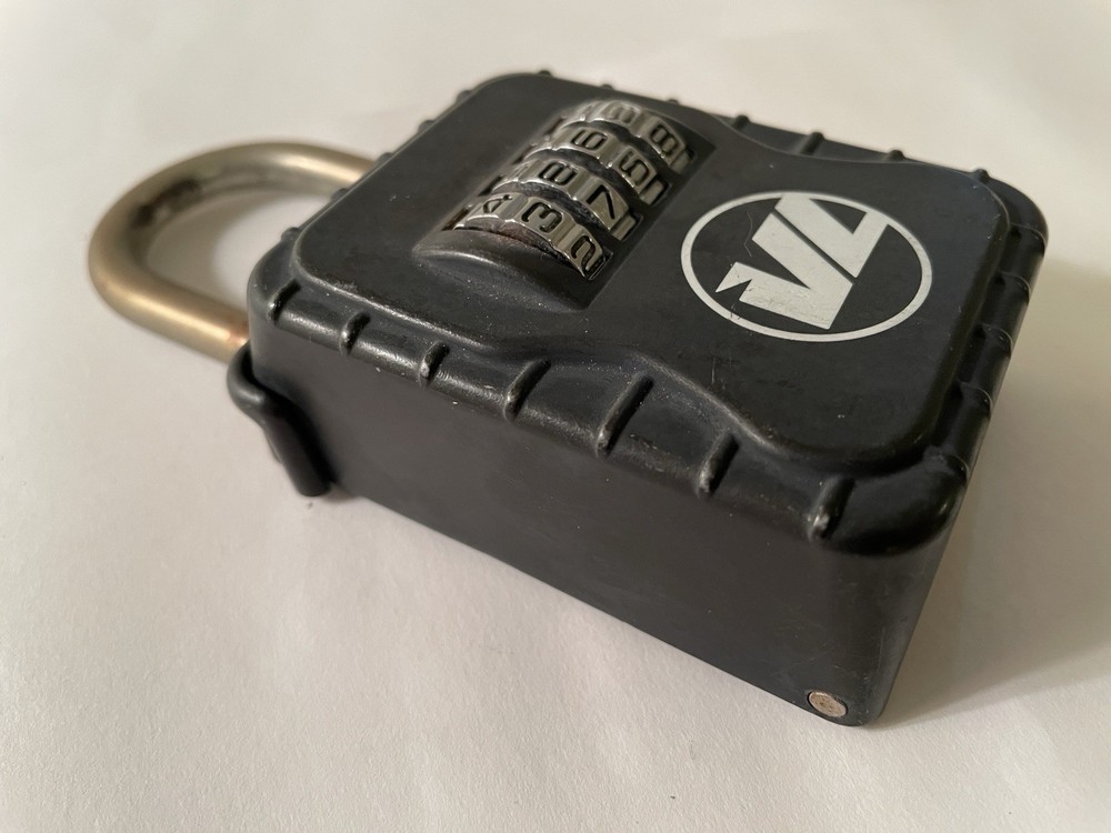 MFS Vault Lock 3200 Key Lock Box Waterproof Combination Lockbox NO CODE!