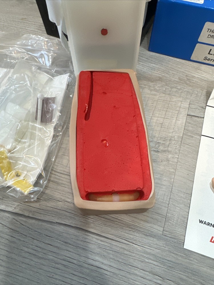 Nasco Life form Venatech IM & Simulator - Intramuscular Injection Simulator Pad