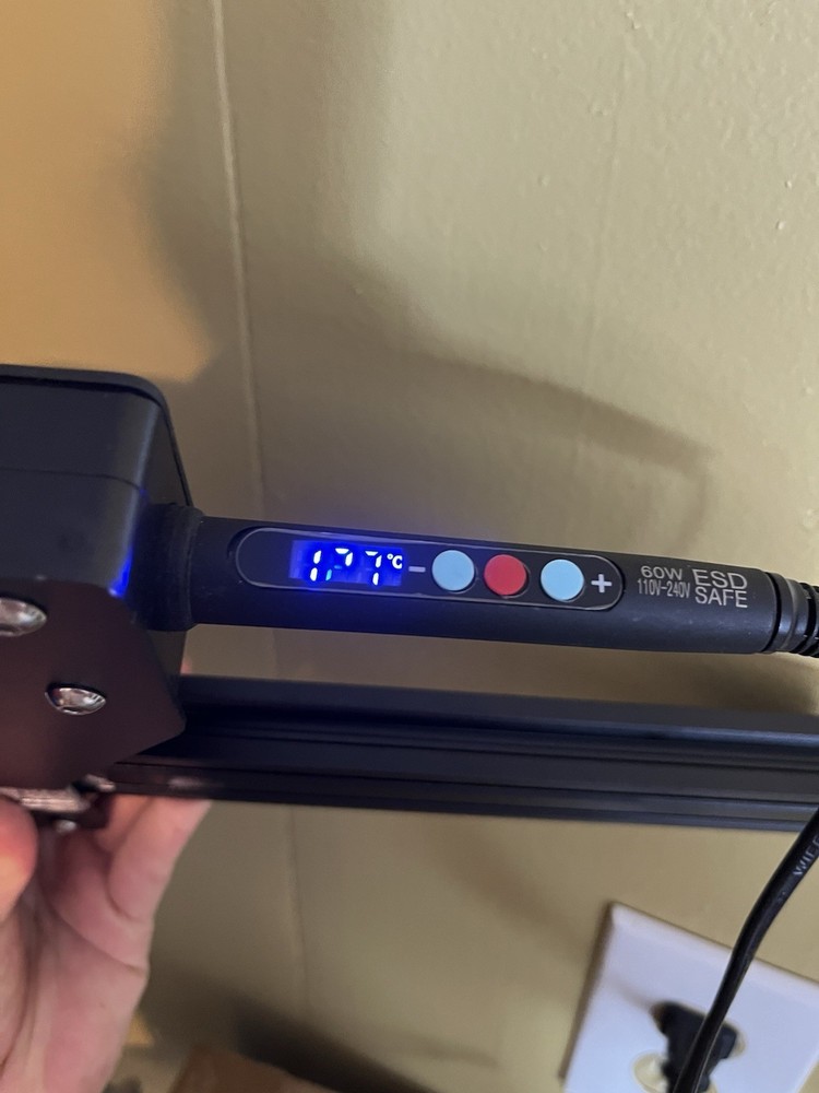 Cxydm Vertical Heat Pressing Machine With380PCS Threaded Inserts