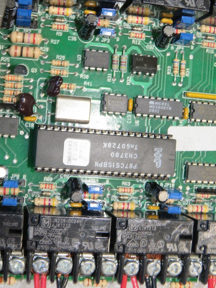 EST IRC-3 UIO-12/MFC UIO-12 UNIVERSAL I/O MODULE BOARD