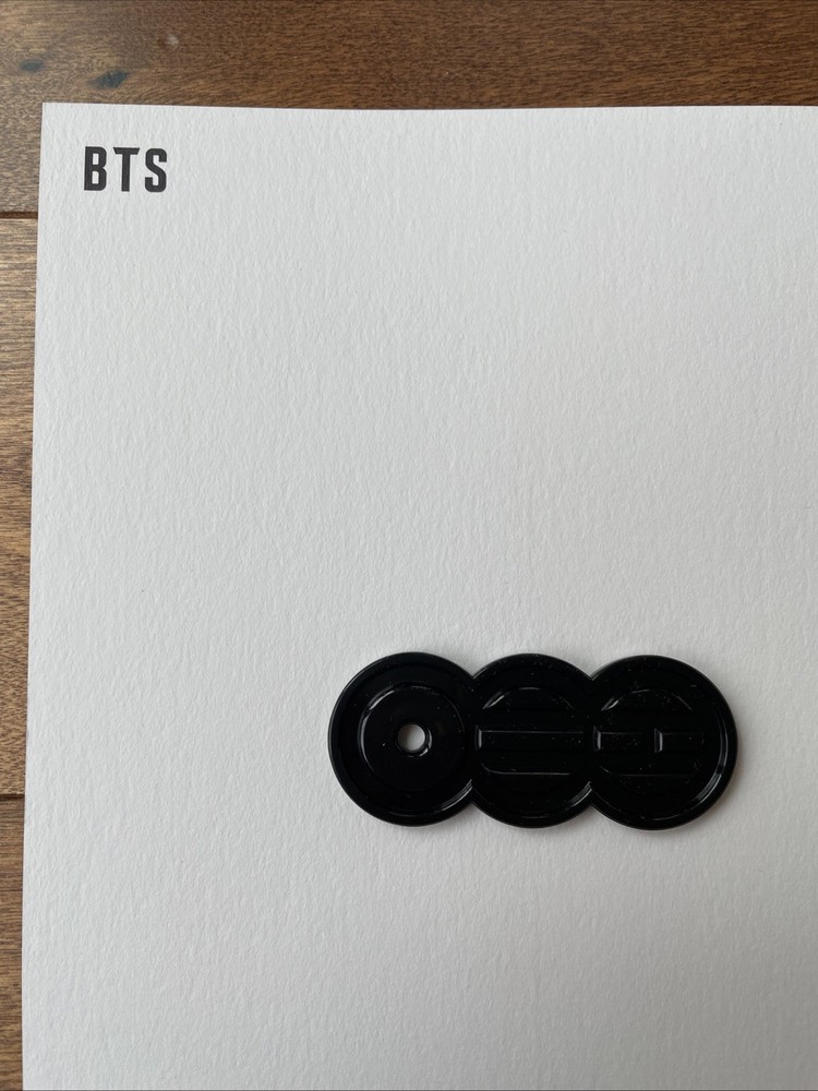 BTS - ARIRANG Rooted In Korea Button