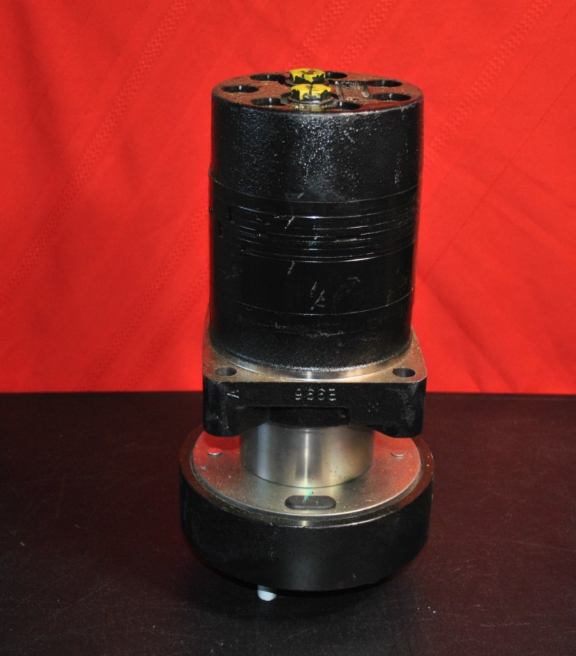 PARKER   #200642 DG Series Wheel Motor Torqmotor  "NEW OPEN BOX"