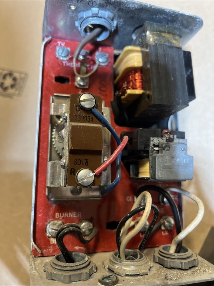 Honeywell L8148e1166