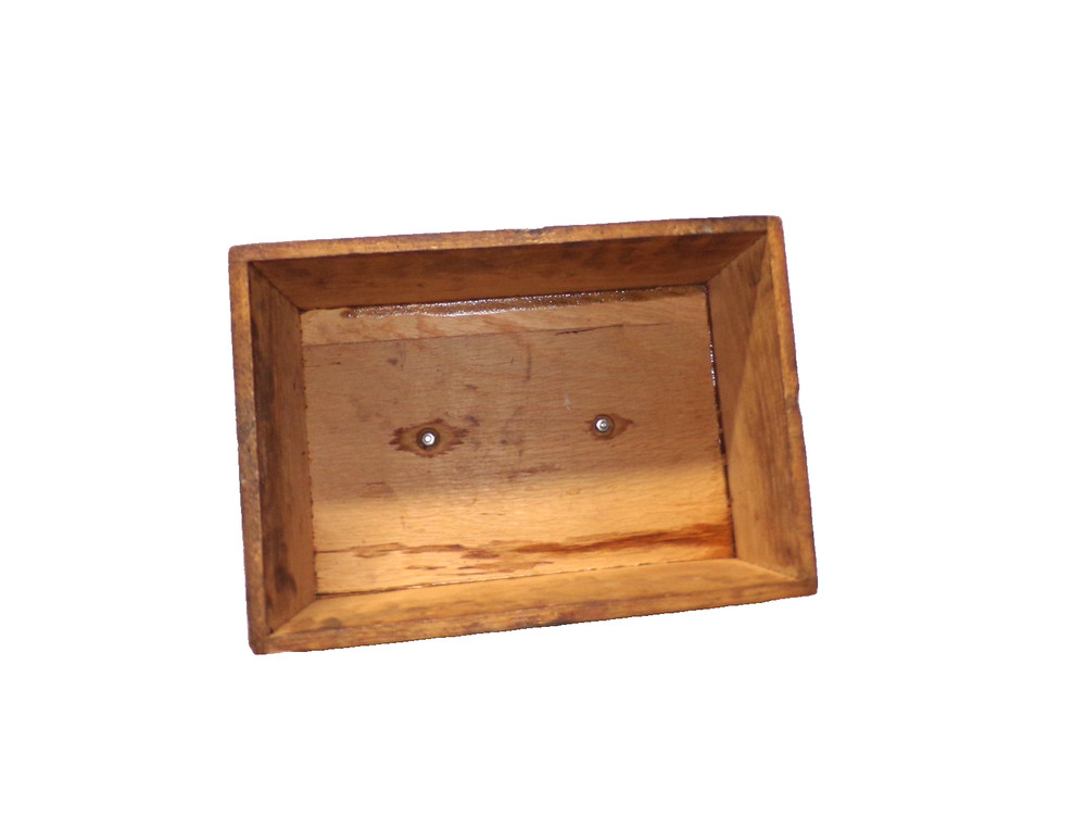 EDISON STANDARD MODEL A CYLINDER PHONOGRAPH LID AND HANDLE