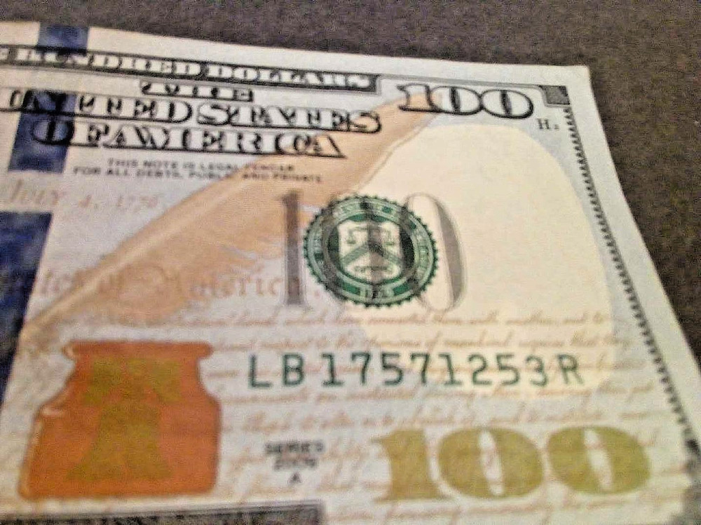 ERROR 100 BILLS