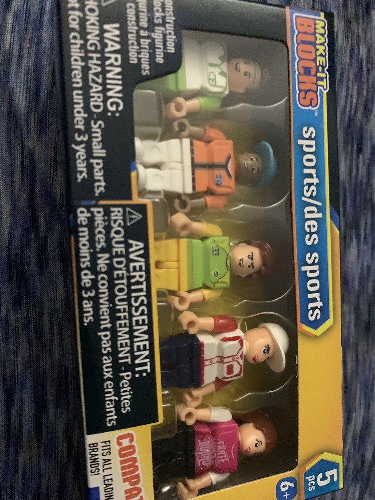 MAKE-IT BLOCKS Superheroes 5 Pack Set Different Figures