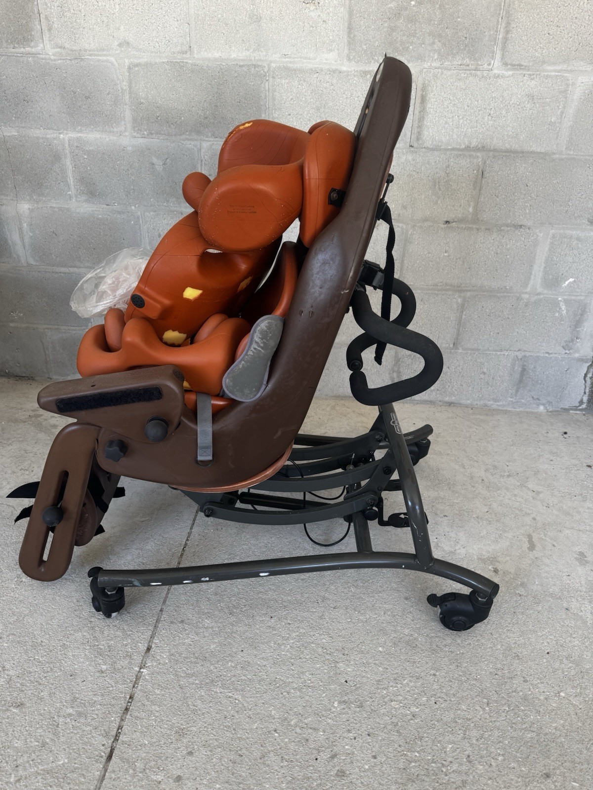 Special Tomato MPS Hi-Low Adaptive Seating System w/ Cushions (Bergeron 0071101)