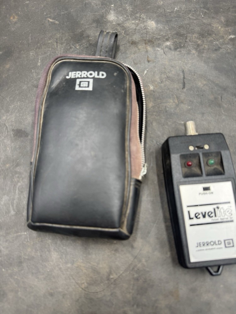 (OT) Vintage Jerrold Levelite Model L-100, A-300