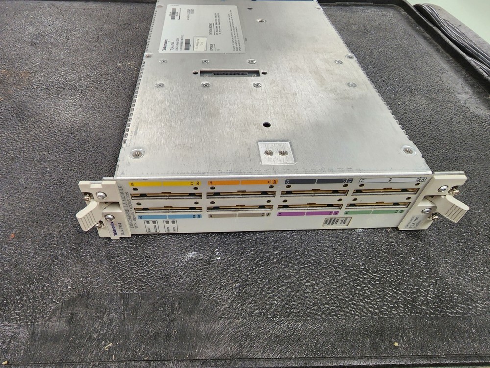 Tektronix TLA7M4 136 Channel Logic Analyzer Module Unit #1