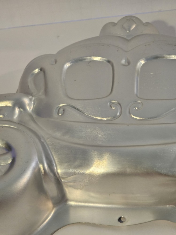 Wilton Cake Pan Princess Carriage