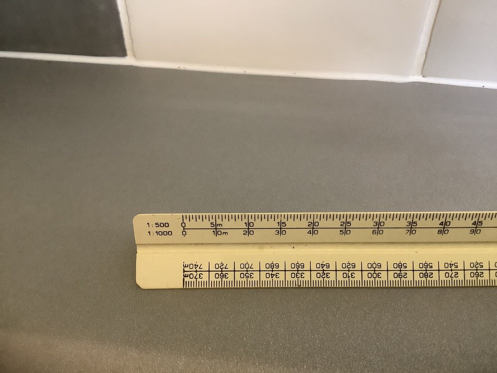 Vintage Blundell Harling Triangular Architects / Engineers Metric Scale Rule