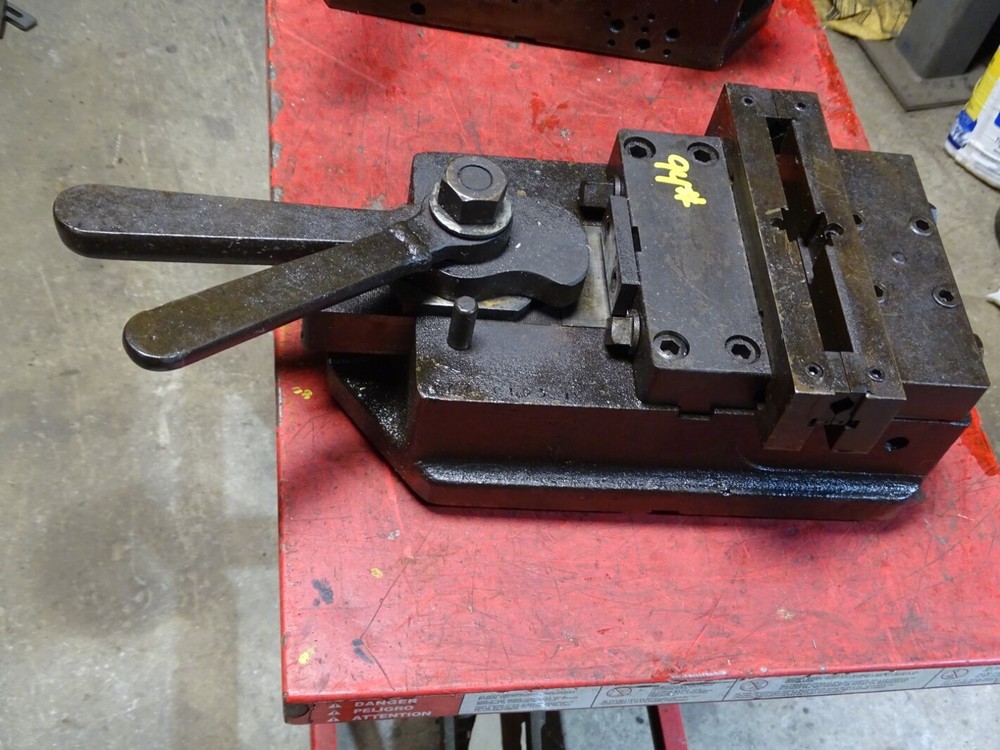 9" Quick Action Vise ,