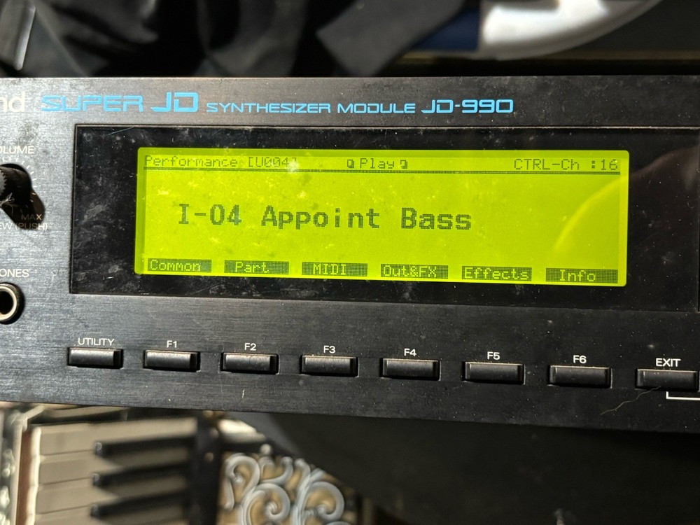 Roland JD-990 Super JD Synth Module Working Japan
