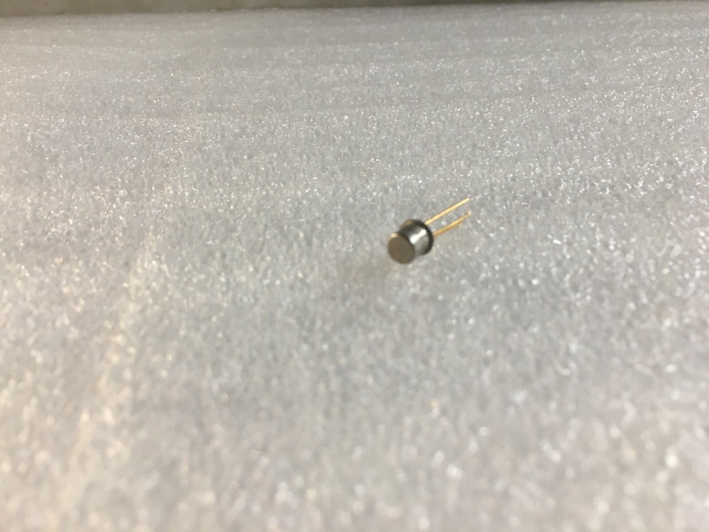 Transistor P/N 2N3700 New