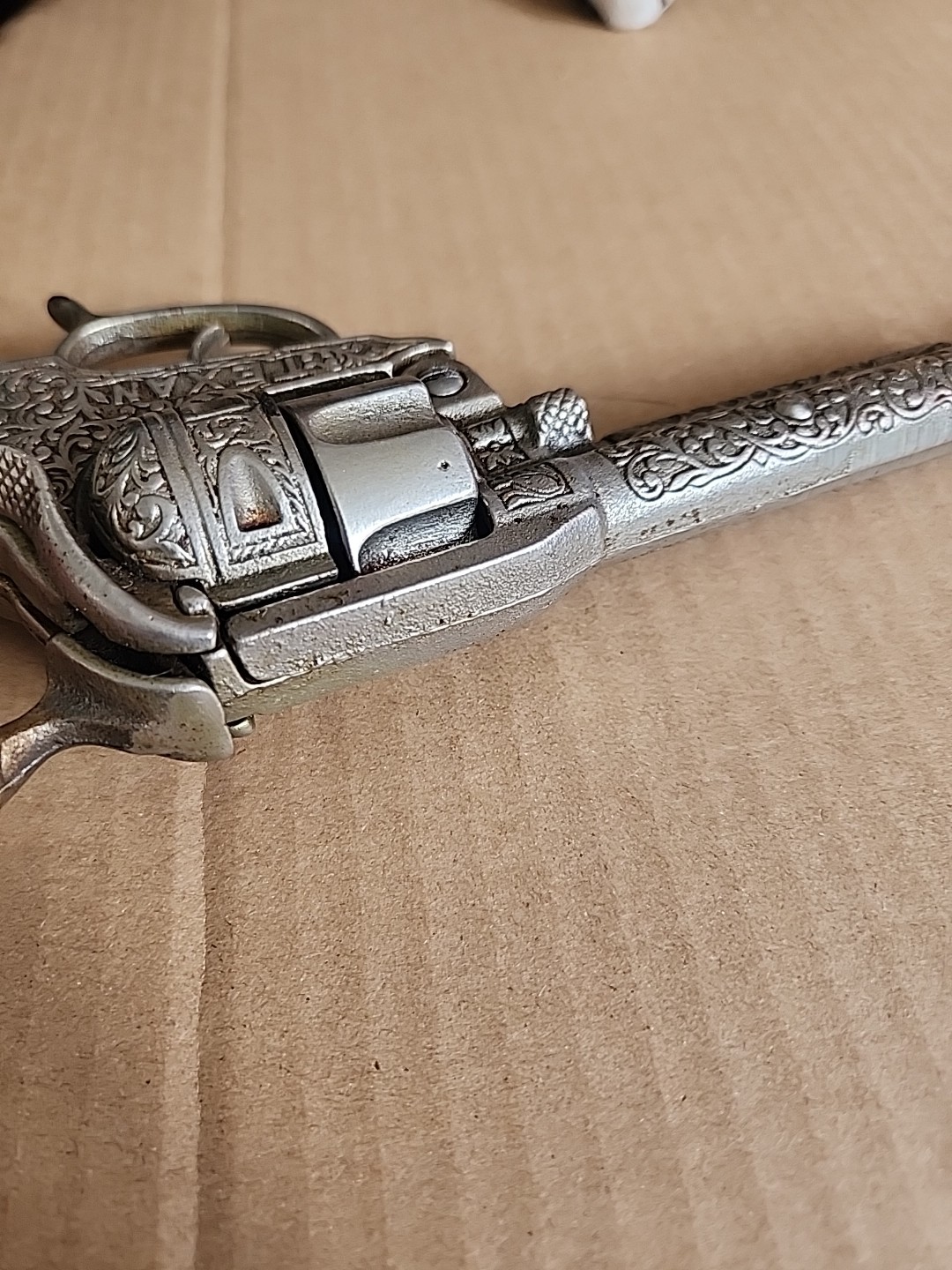 Vintage Hubley Texan 50 Shot Repeating Pistol Cap Replica TOY Gun Longhorn Grip