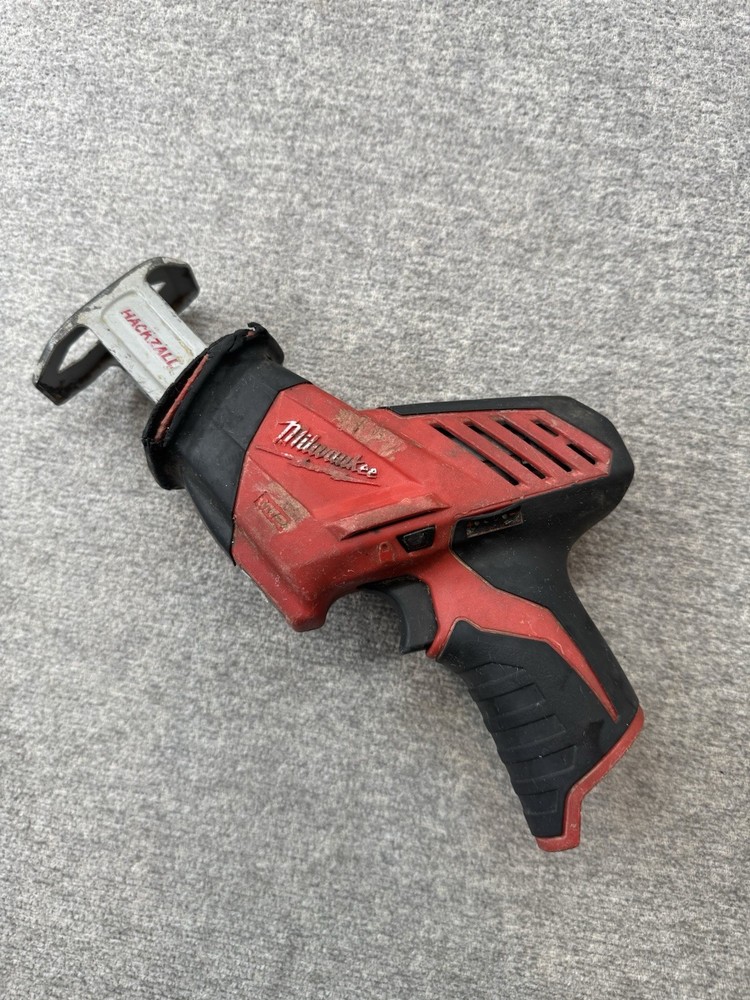 Milwaukee M12 Hackzall Reciprocating Saw 2420-20 Bare Tool Working