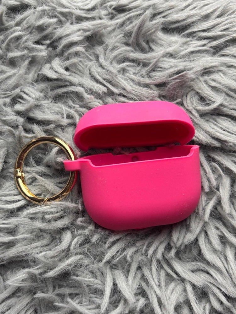 Pink hype gen 3 AirPod case