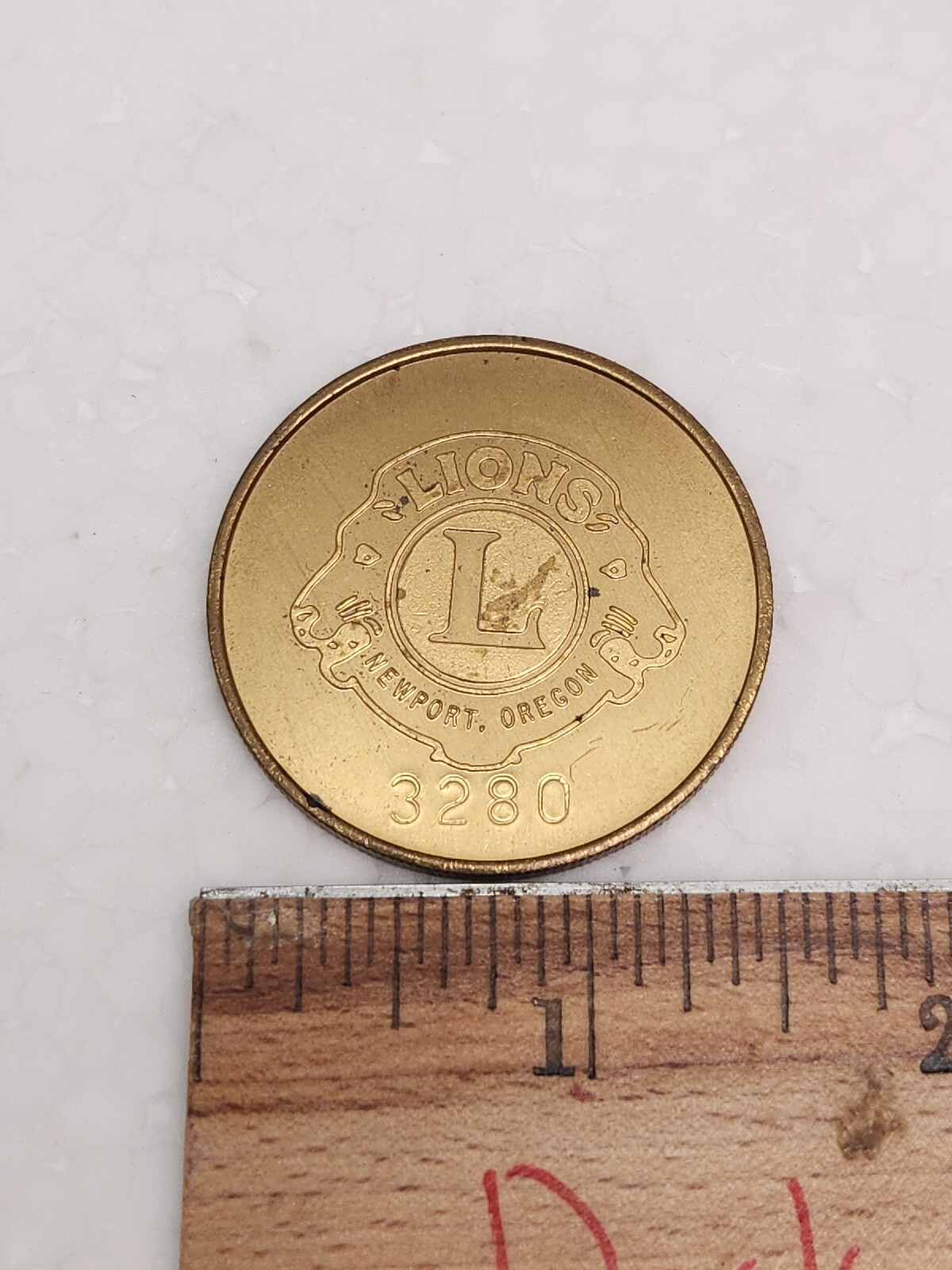 1976 Lions Newport Oregon Newport Dollar 1.5" $1.00 Commemorative Medal 3280