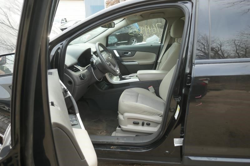 EDGE 2012 High Mounted Stop Light 1967496