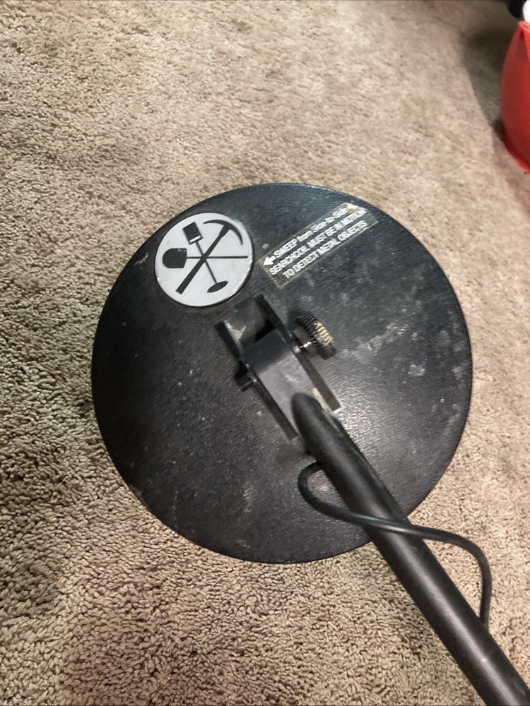 Bounty Hunter VLF 2.1 Metal Detector