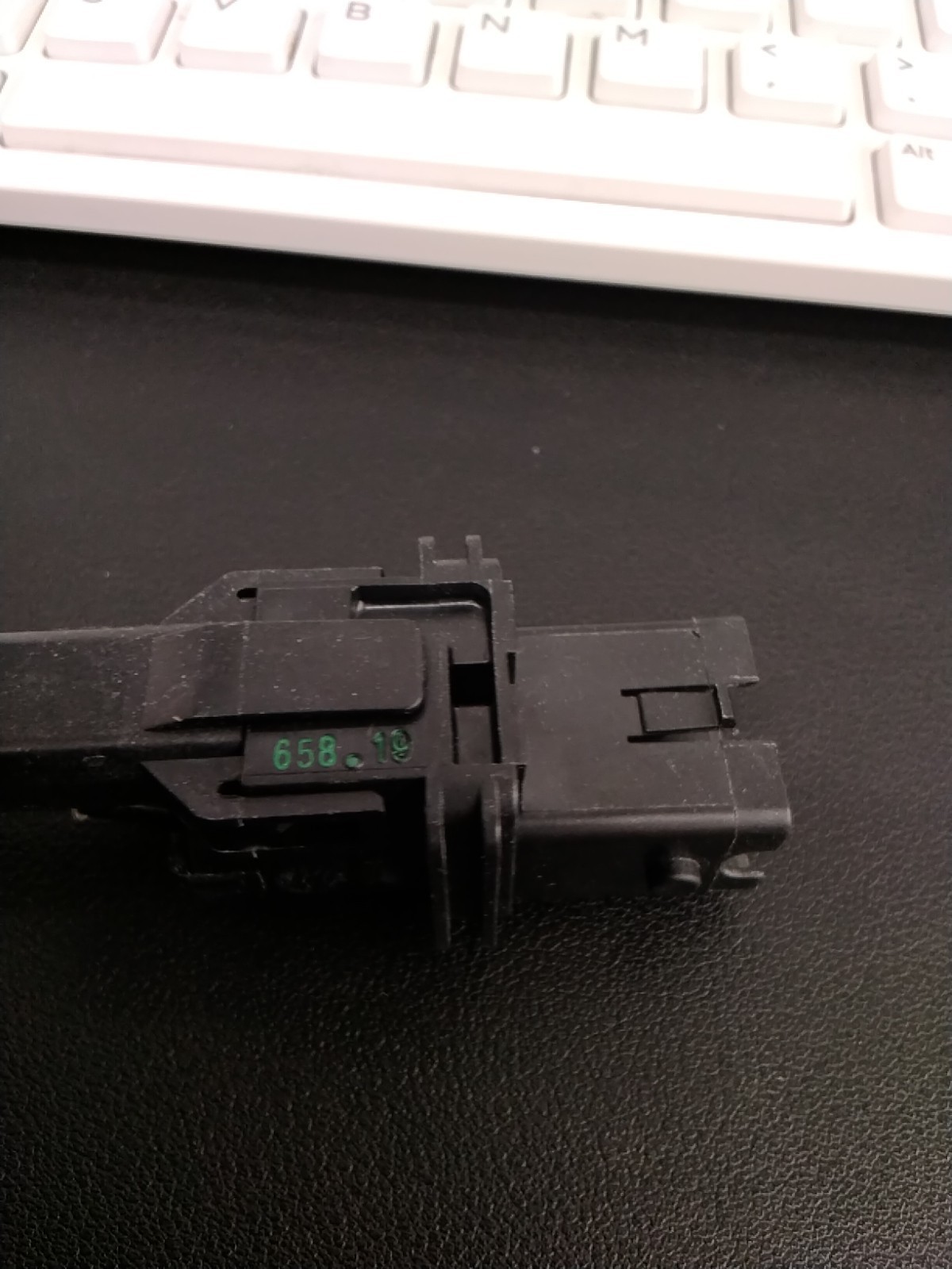 Bosch Wideband Air/Fuel Sensor Oxygen Sensor Part Number 17018 NIB #W4466