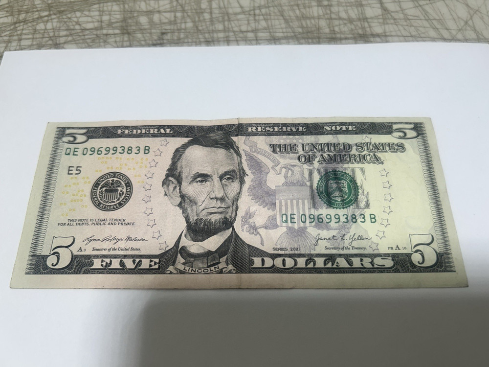 $5 Dollar Note MISPRINT ERROR Front & Back  Border Off-Center circulated 2021