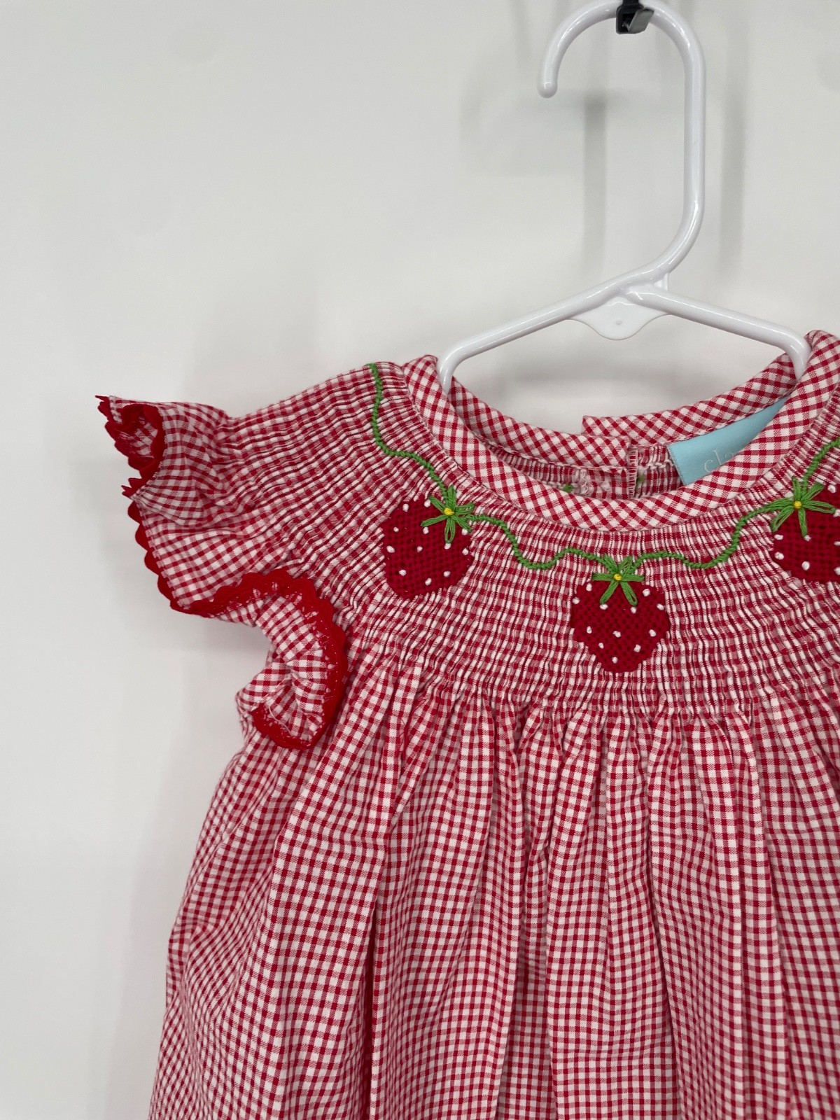 Classic Whimsy Girls Strawberry Smocked Dress Size 18 mo Red Gingham NWT