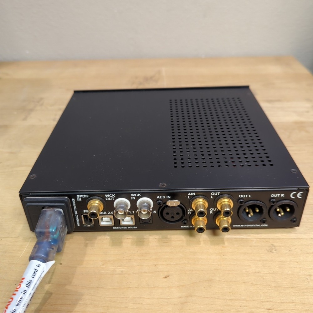 Mytek Stereo192-DSD DAC Digital Analog Converter With Original Box