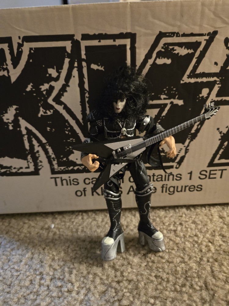 group kiss figurines
