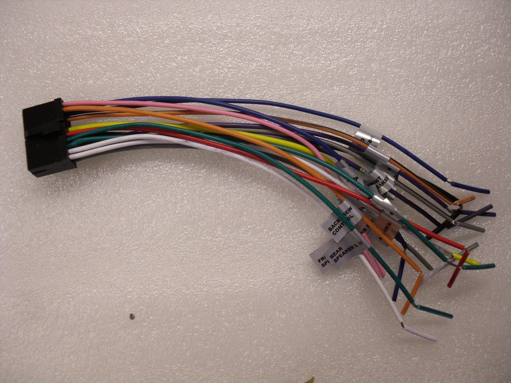 Dual Axxera AV7115B  wire harness