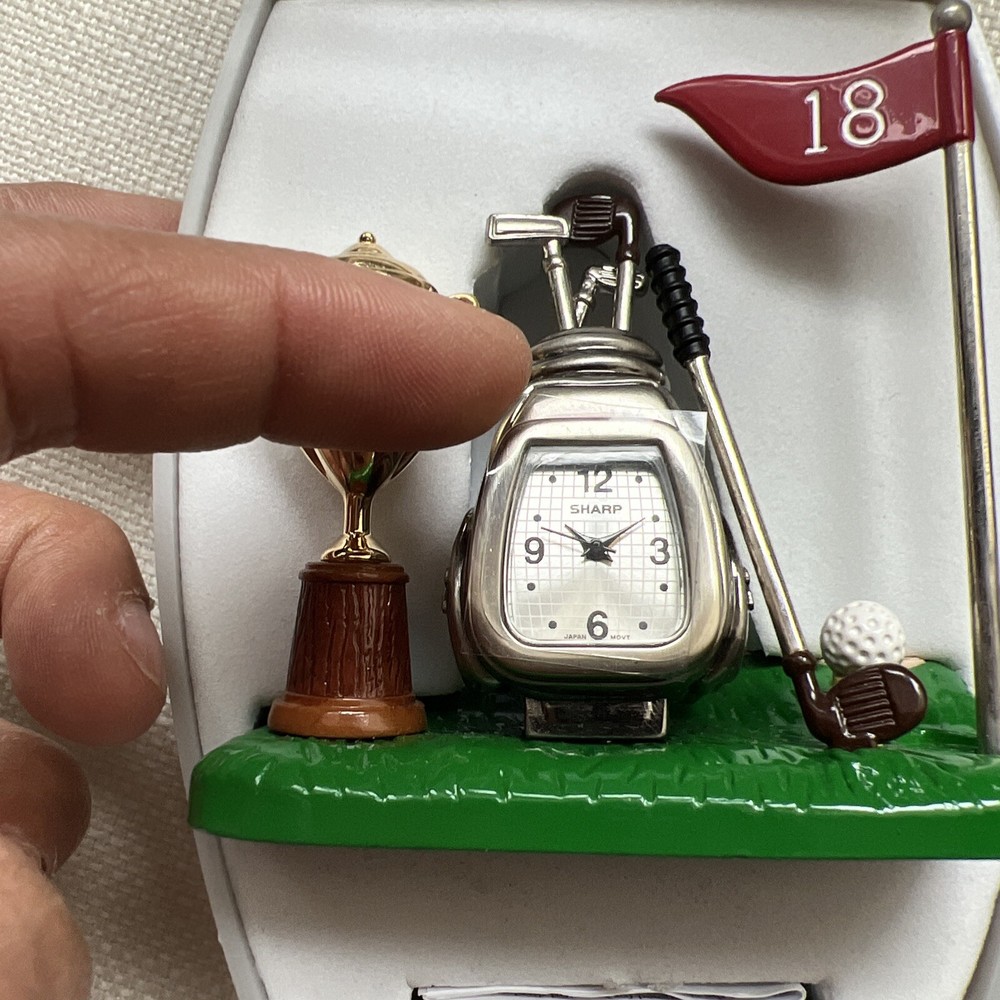 SHARP collectible Mini Desk Clock - Golf NEW IN BOX