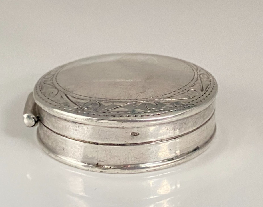 Vintage Carrs Solid Silver Hinged Pill Box Chased Foliate Border Hallmarked
